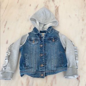 Jean jacket with hood